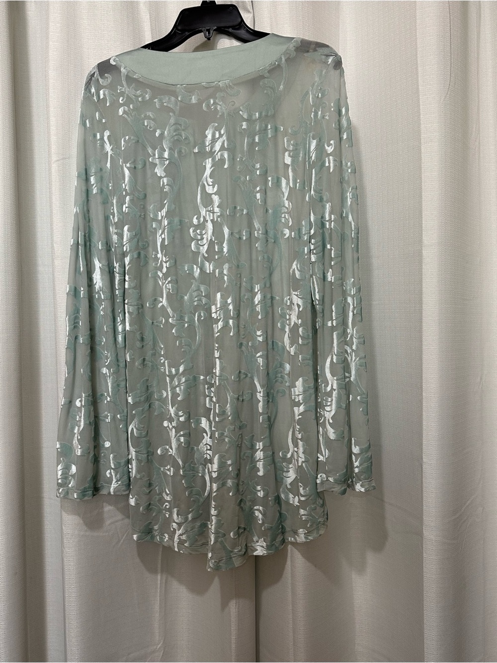 indigo soul Mint Green Embroidered Burnout Velvet Tunic - Picture 2 of 3